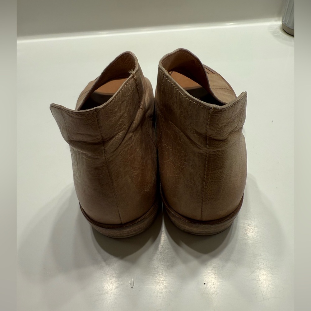 Free people Mont Blanc sandals